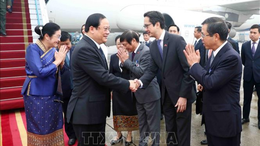 Lao Prime Minister Sonexay Siphandone begins Vietnam visit